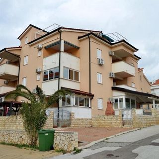 Apartmanok Parkolóhellyel Novalja, Pag - 22055 Novalja (3)