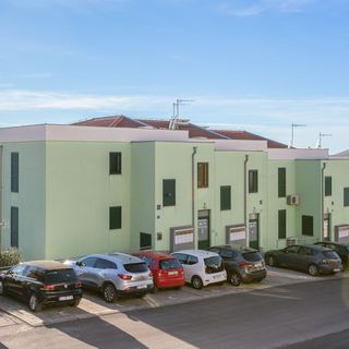 Apartmanok Parkolóhellyel Okrug Gornji, Ciovo - 22182 Okrug Gornji (4)