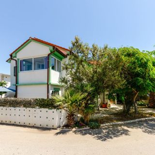 Apartmanok A Tenger Mellett Vir - 22208 (2)