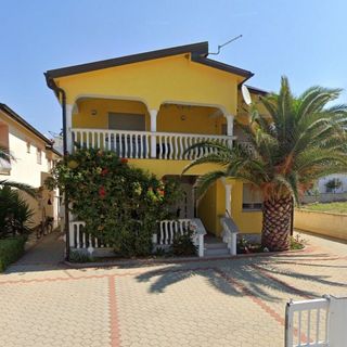 Apartmanok A Tenger Mellett Vir - 22235 (2)