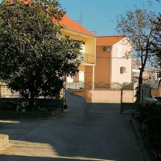 Apartmanok Parkolóhellyel Zablace, Sibenik - 22255 Zablaće (3)