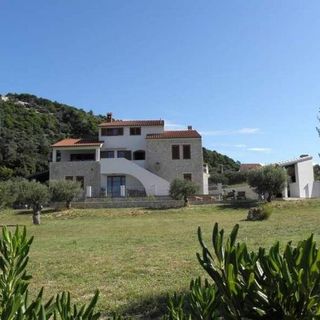 Apartmanok Családok Részére Medencével Barbat, Rab - 22358 Barbat (5)