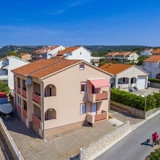 Apartmanok Parkolóhellyel Barbat, Rab - 22584 Barbat (4)