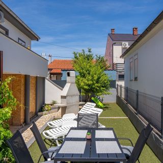 Apartmanok Parkolóhellyel Vir - 22682 (5)