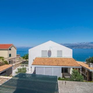 Apartments By The Sea Splitska, Brač - 22683 Splitska (2)