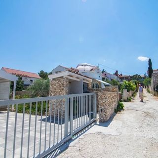 Apartmanok A Tenger Mellett Splitska, Brac - 22683 Splitska (3)