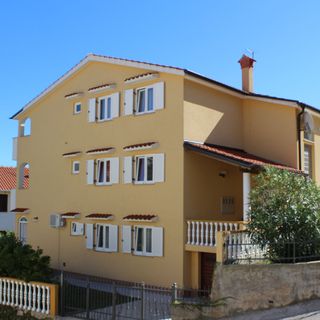 Apartmanok Parkolóhellyel Baska, Krk - 22687 Baška (3)