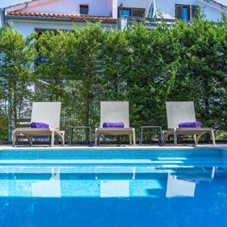 Apartmanok Családok Részére Medencével Njivice, Krk - 22805 Njivice (5)