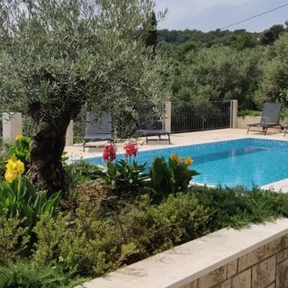 Nyaralóház Medencével Selca, Brac - 22845 Selca (4)