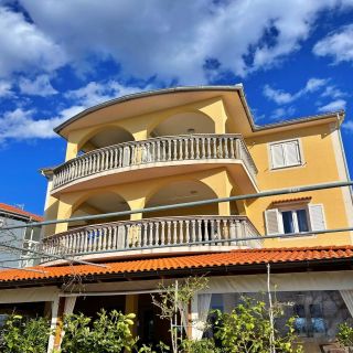 Apartments Neptun with Sea View Silo (3)