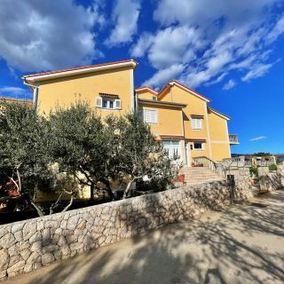Apartments Neptun with Sea View Silo (2)