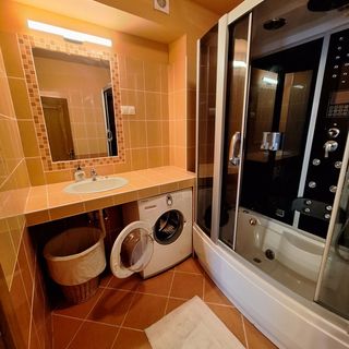 Makra-tető Öregtölgy Apartman Pécs (4)