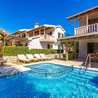 Apartments Ivan Palit (2)