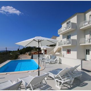 Apartments Huljev Primosten (2)