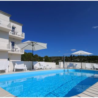 Apartment Zeljko Primosten (3)