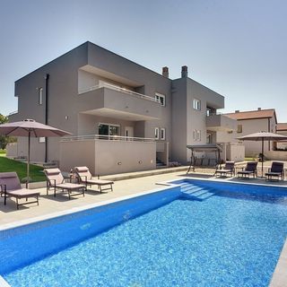 Villa Grande T&D Pula (2)