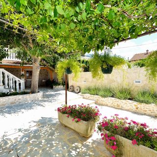 House Lupe Sukosan (4)