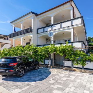 Apartman Rtina - CDI786 (2)