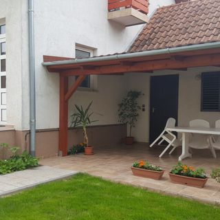 Gyöngyszem Vendégház Balatonföldvár (2)