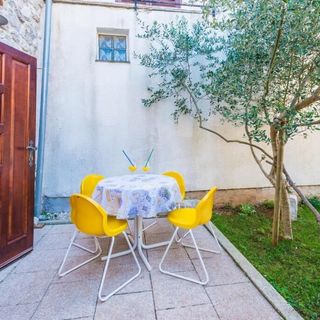 House Romanca Sukosan II (5)