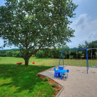 White house Liznjan (4)