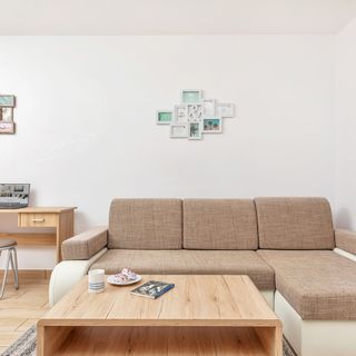 Armii Krajowej 6/13 (3)