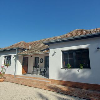 Annushka Apartman Sarud (2)