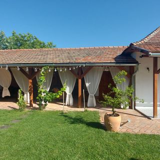 Annushka Apartman Sarud (4)