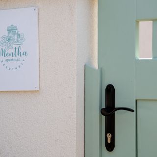 Mentha Apartman Keszthely (2)
