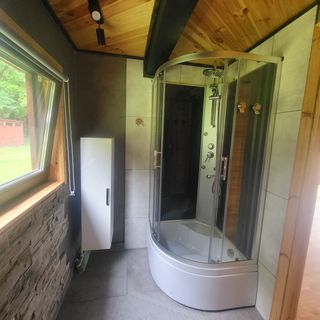 Domy nad jeziorem  (4)