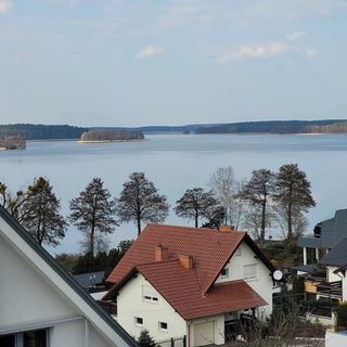 Apartament Cień Wiatru widok na jezioro (2)