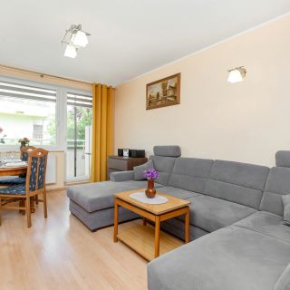 Porębskiego 13/6 (2)