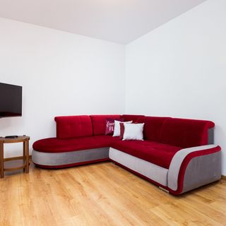 Komputerowa 7A/86 (2)