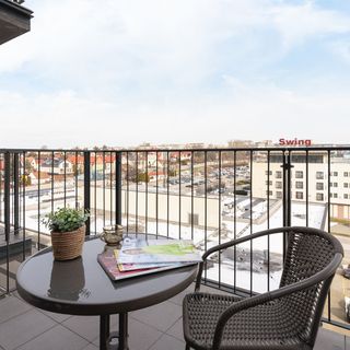 Dobrego Pasterza 122B/138 (3)