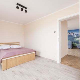 Salwatoriańska 28/2 (4)