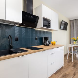 Spadochroniarzy 8A/2 (2)