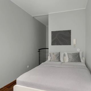 Dwupoziomowe Żmigrodzka 15B (2)