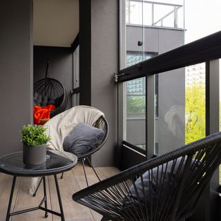 #Grzybowska 37/39 (4)