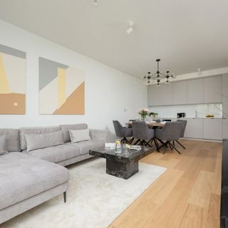 #Grzybowska 37/39 (2)