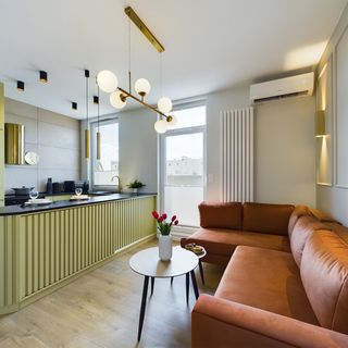 Hoża 29/31 m.19 (3)