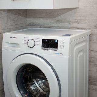 Central modern residence Oradea (2)