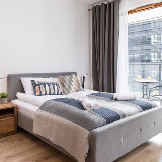 Grzybowska 85A/14A^ (2)