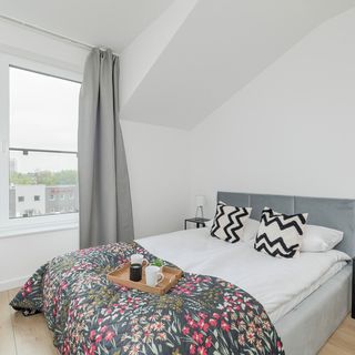 Al. 29 listopada 108/17^ (2)