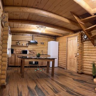 Cabana de sub Nuc Ocna Şugatag (4)