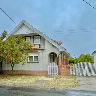 Szőlőfürt Vendégház Tabdi (2)