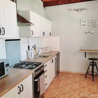 Całoroczny dom nad jeziorem z ogrodzoną posesją w sercu Mazur Węgorzewo (5)