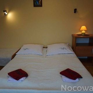 Dom Pod Skarpą Zawoja (2)