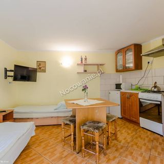 Pokoje Gościnne Polanka Łysomice (4)