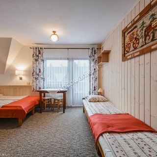 Pokoje u Danuty Łukaszczyk MAŁE CICHE (4)