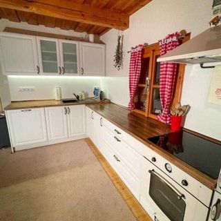 Traditional deer cabin with sauna Dolný Kubín (4)